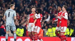 更紧密地联 更紧密地联